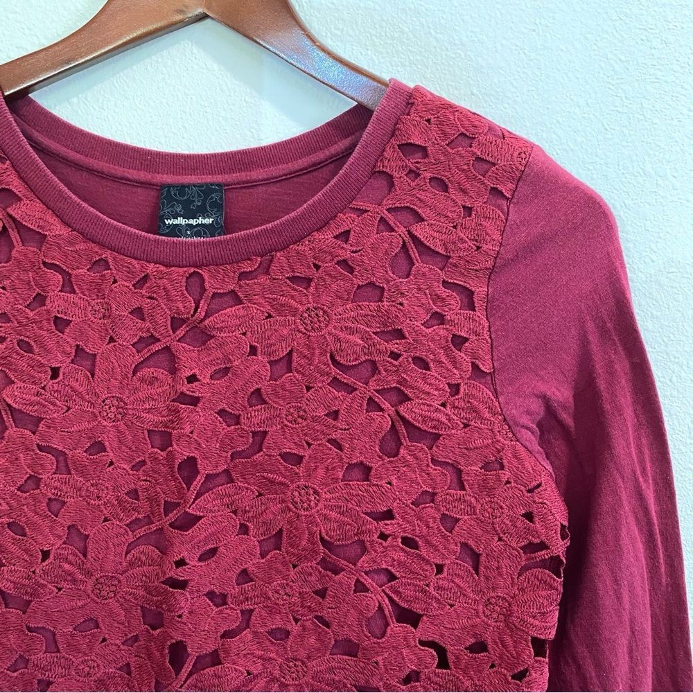 Wallpapher Cranberry Top Crochet Lace Detail Popover 3/4 Sleeve Burgundy - Picture 2 of 5